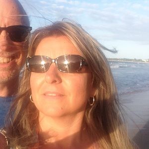 Meet your Posher, Cindi